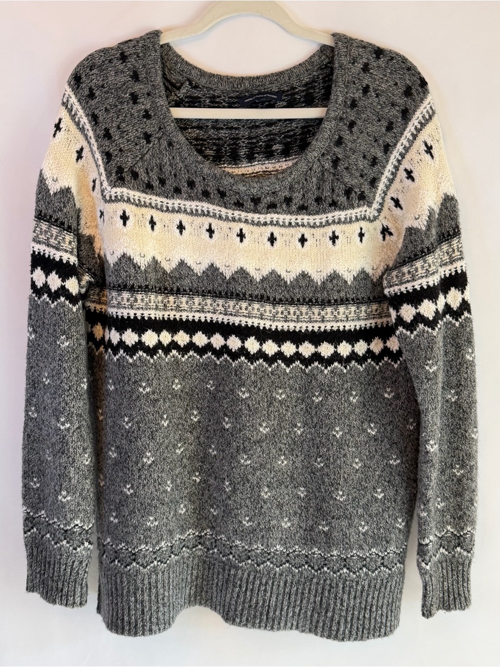 American Eagle Womens Medium Sweater Fair Isle Nordic Soft Cozy Warm